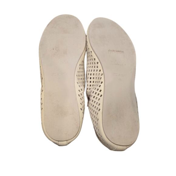 St. Agni Perforated Ballet Flat in Tofu – EUC Size 40 (US 9) - Picture 7 of 8